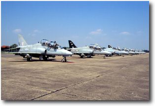 BAe_Hawk_alignement.jpg