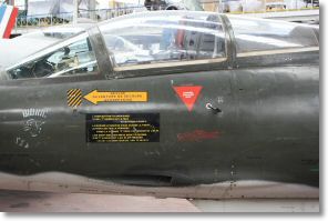 F104G_starfighter_walkaround_45.jpg
