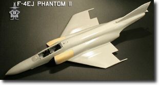 F4.jpg