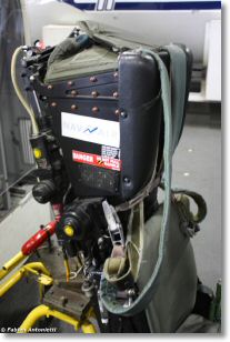 fa18_hornet_ejection_seat003.JPG
