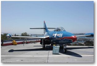 walkaround_grumman_f9f-5_panther_14.jpg