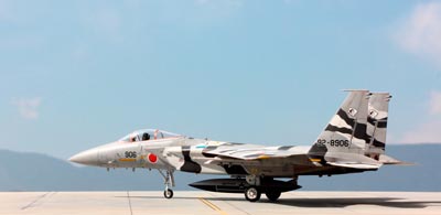 f-15j