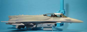 F-16