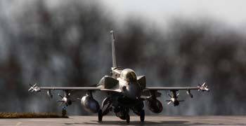 F-16