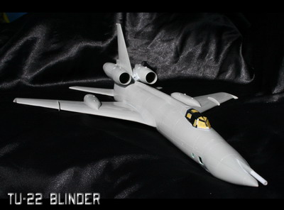 Tu-22