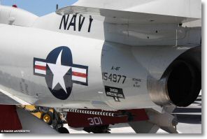 A-4F_skyhawk_walkaround_07.jpg